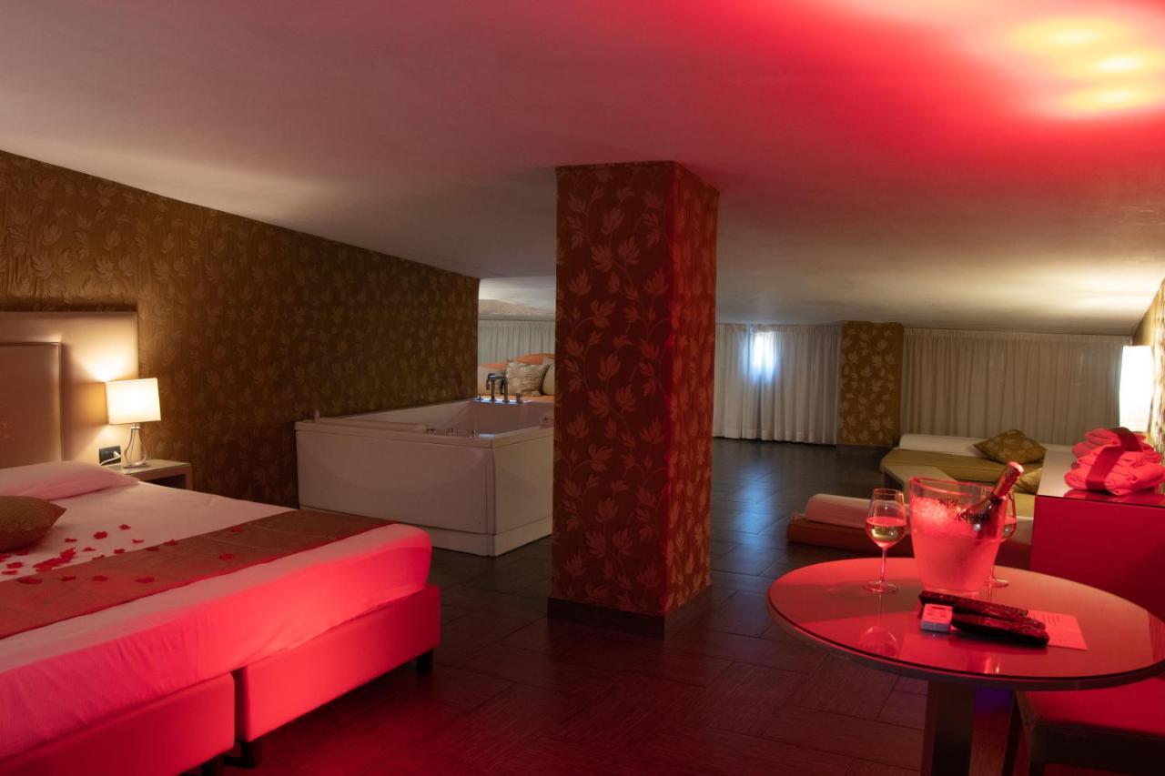 Hotel Masaniello Luxury Casoria Exteriér fotografie